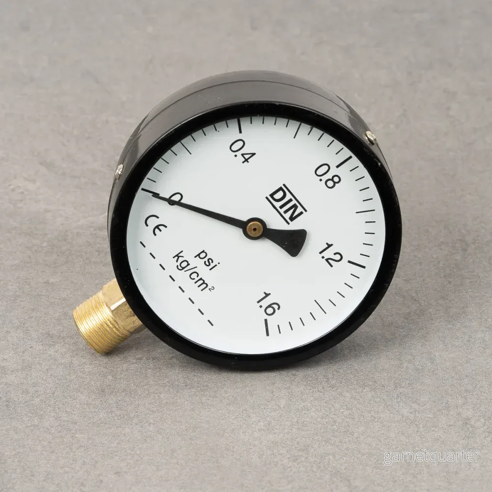 Tryckklocka DIN – 20 mm – Svart/koppar Tryckklocka DIN – 20 mm – Svart/koppar