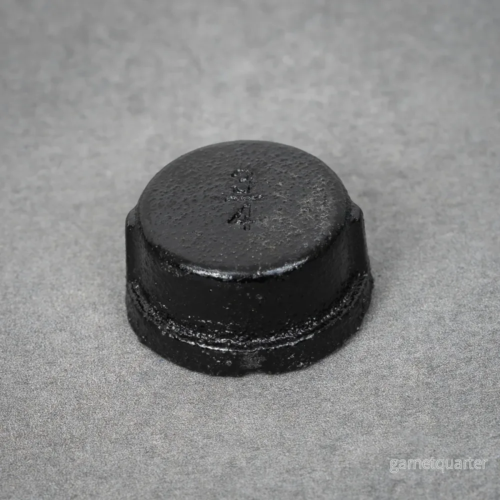 Ändmutter / utvändig plugg – 26 mm – Svartlackerad Ändmutter / utvändig plugg – 26 mm – Svartlackerad