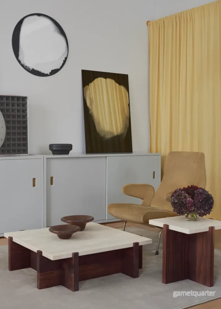 PS Bespoke Side Table in Travertine and Walnut - Bild 3