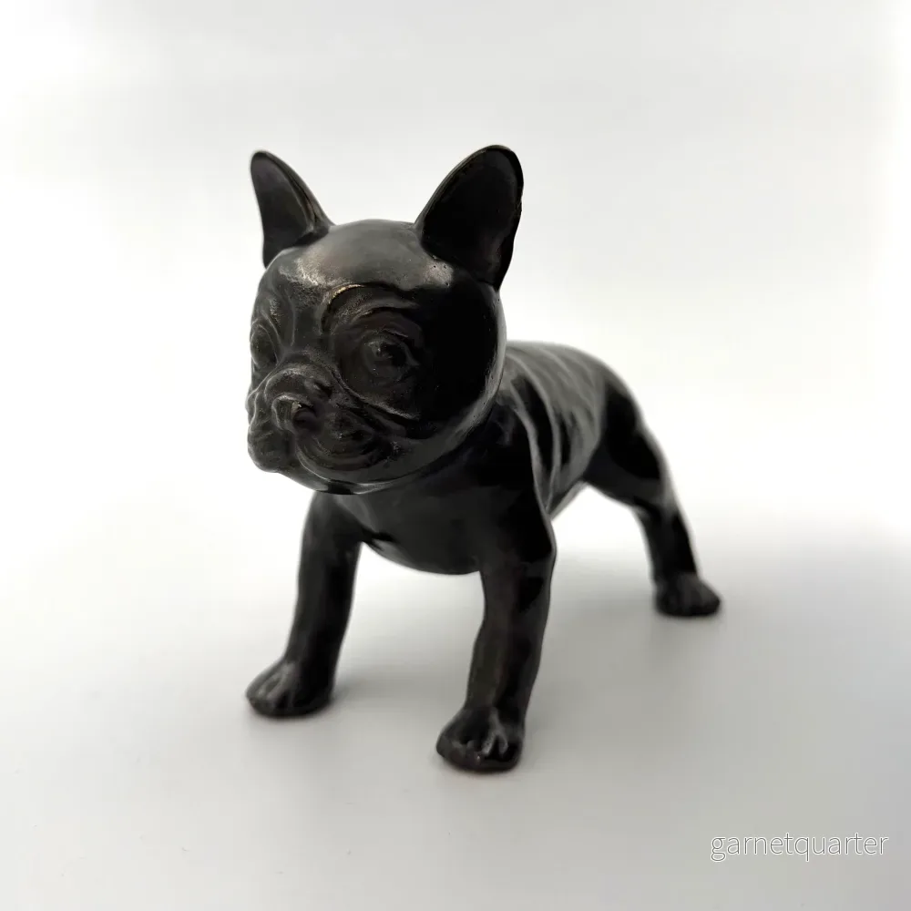 Hanna Beling  – French Bulldog