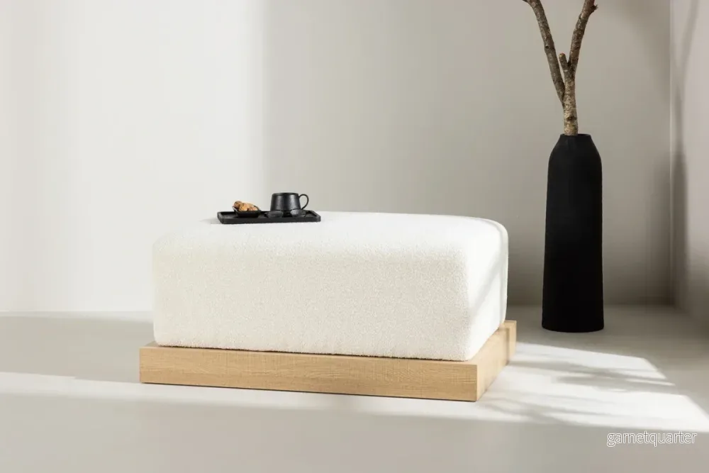 Ivy Ottoman 100x70x45 cm Ivy Ottoman 100x70x45 cm