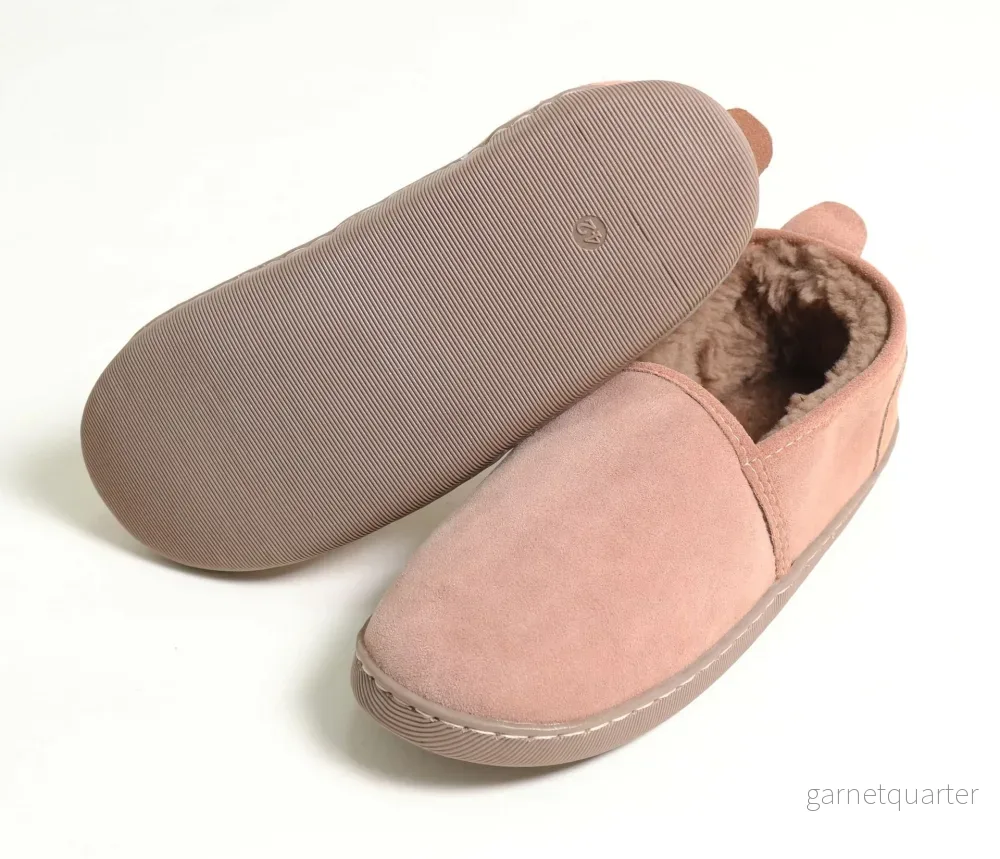 “HELSINKI” Varma och mjuka inomhus-tofflor i 100% äkta lammskinn – Unisex - Bild 2