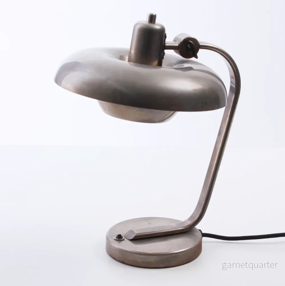 Bordslampa Bauhaus 1930-tal Nr B260 Bordslampa Bauhaus 1930-tal Nr B260