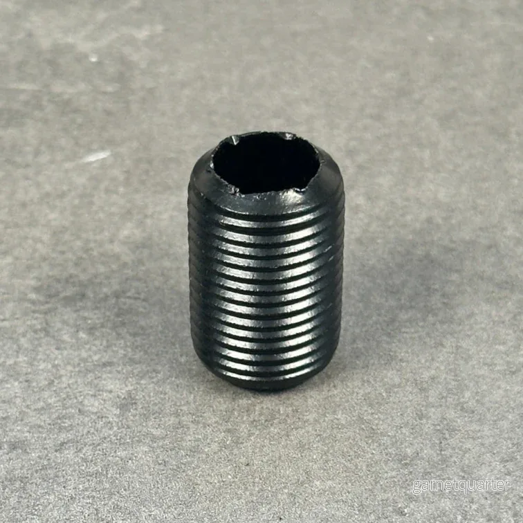 Gängnippel lång – 20 mm – Svartlackerad Gängnippel lång – 20 mm – Svartlackerad