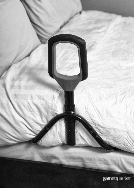 ”PT-BEDCANE” Stödhandtag/ sänghäst för vuxensäng – Justerbar & ergonomisk. CE godkänd