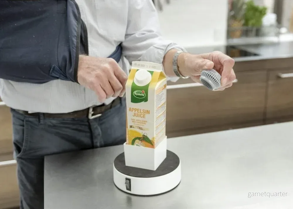 "EASY-UP" Seniorvänligt kökssortiment med vakuum - fungerar som din extra hand! - Bild 3