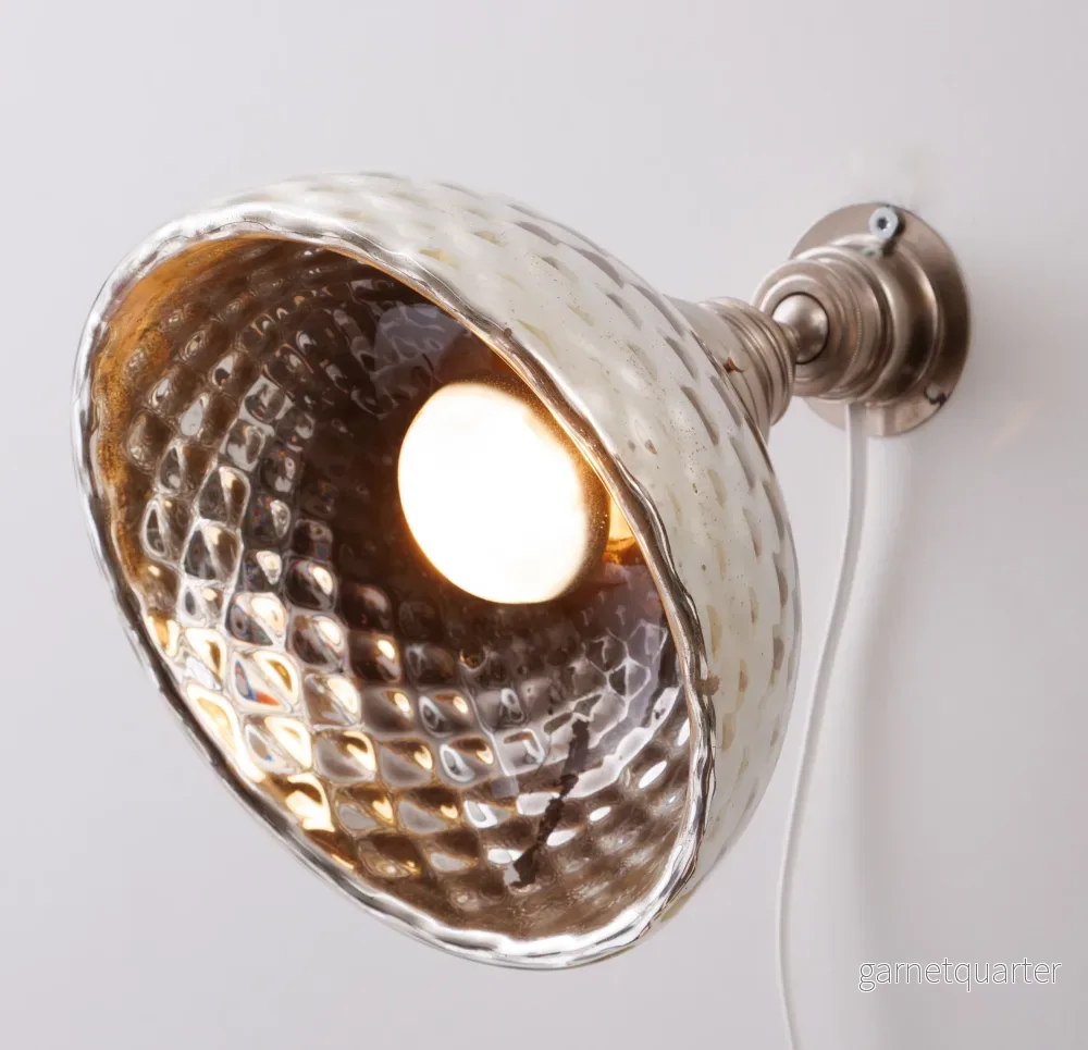 Vägglampa i Fattigmanssilver 1920/30-tal Nr V78