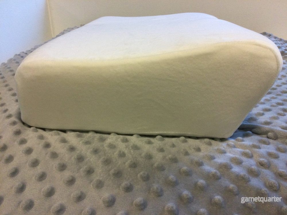 Tryckavlastande och mjuk kudde i memory foam - bra axelfrihet (50 x 30) - Bild 2