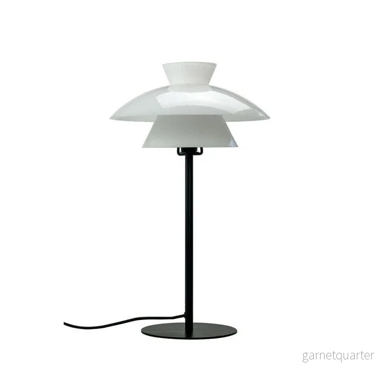 DybergLarsen Valby Opal Bordslampa 3