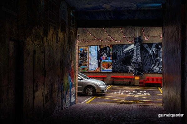 Lola Akinmade Åkerström – Belfast Lola Akinmade Åkerström – Belfast