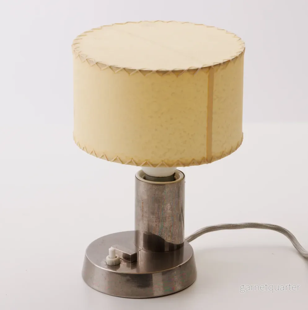 Bordslampa I Krom 1920-tal Nr B320 Bordslampa I Krom 1920-tal Nr B320